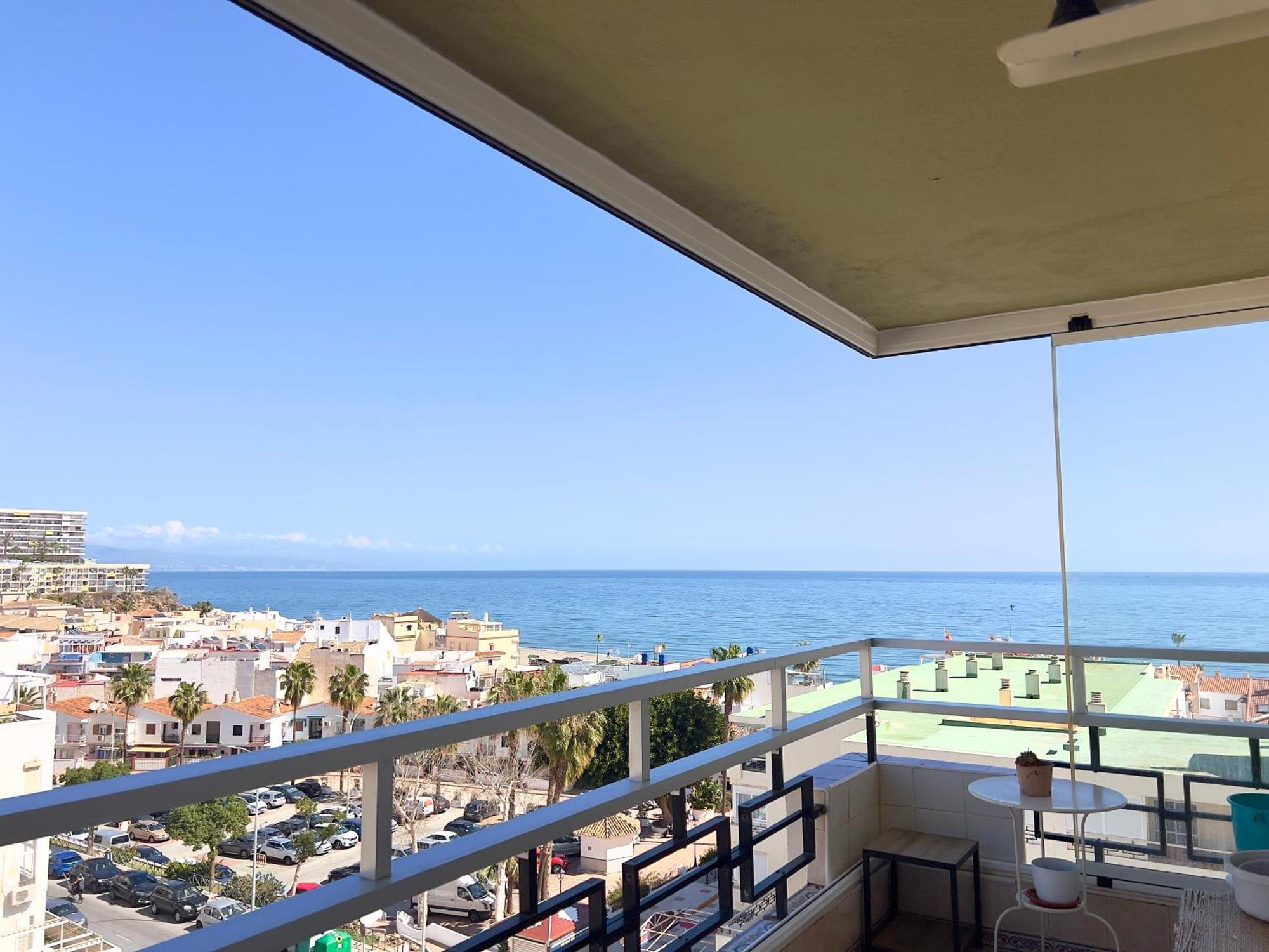Апартаменты En Carihuela Con Vistas Y Plaza De Garaje, Nucleo Cristal Торремолинос Экстерьер фото