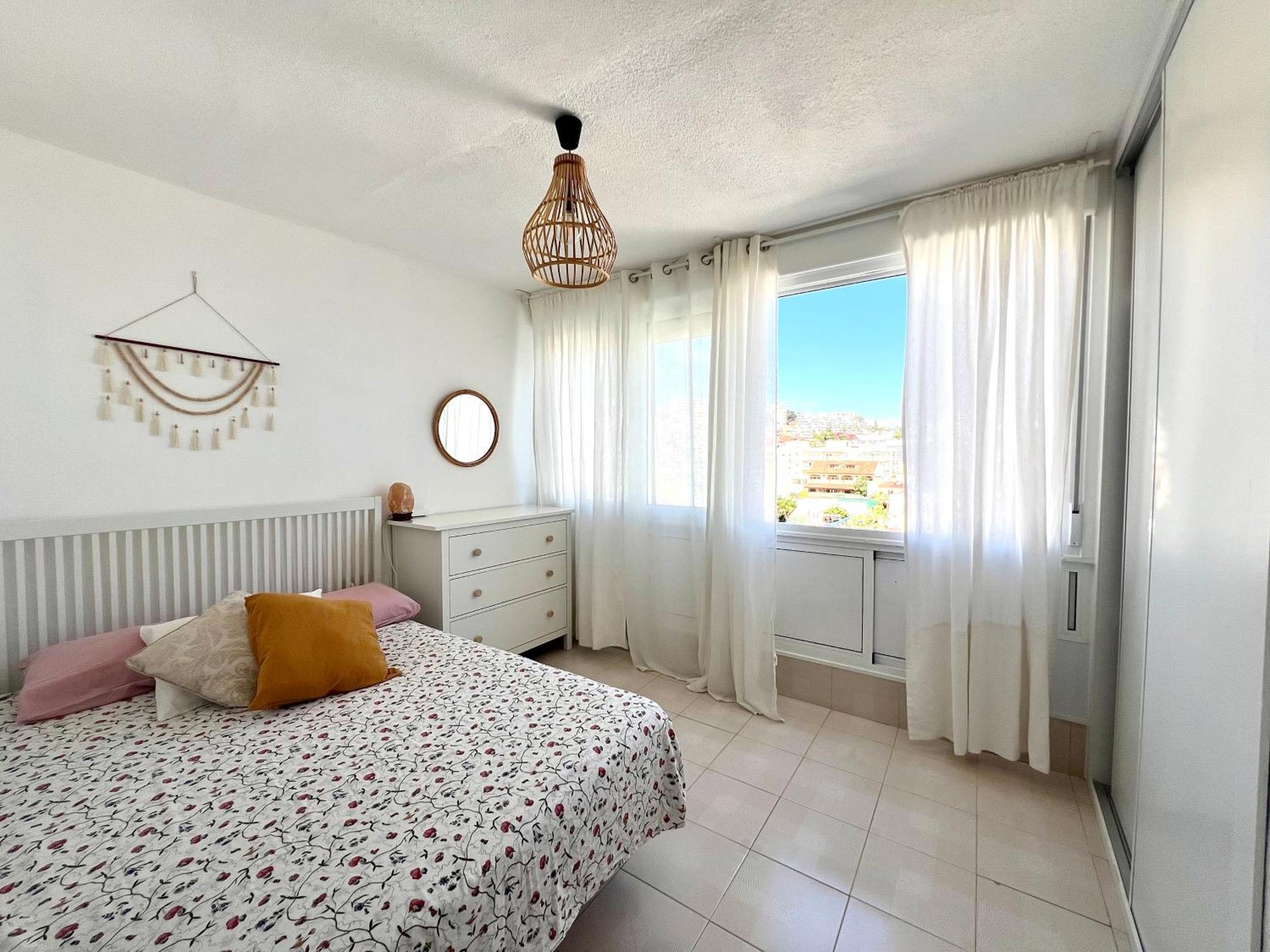 Апартаменты En Carihuela Con Vistas Y Plaza De Garaje, Nucleo Cristal Торремолинос Экстерьер фото